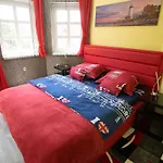 Apartment Centrum Lux 2 *
