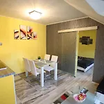 Centrum Lux 2 Apartment