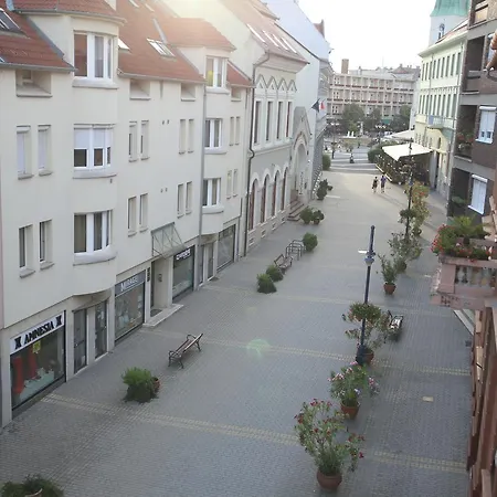 Appartement Centrum Lux 2 *