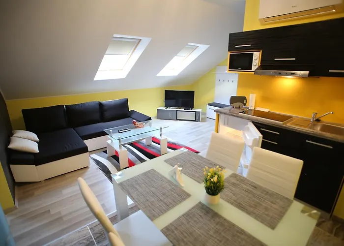 Lägenhet Centrum Lux 2 *